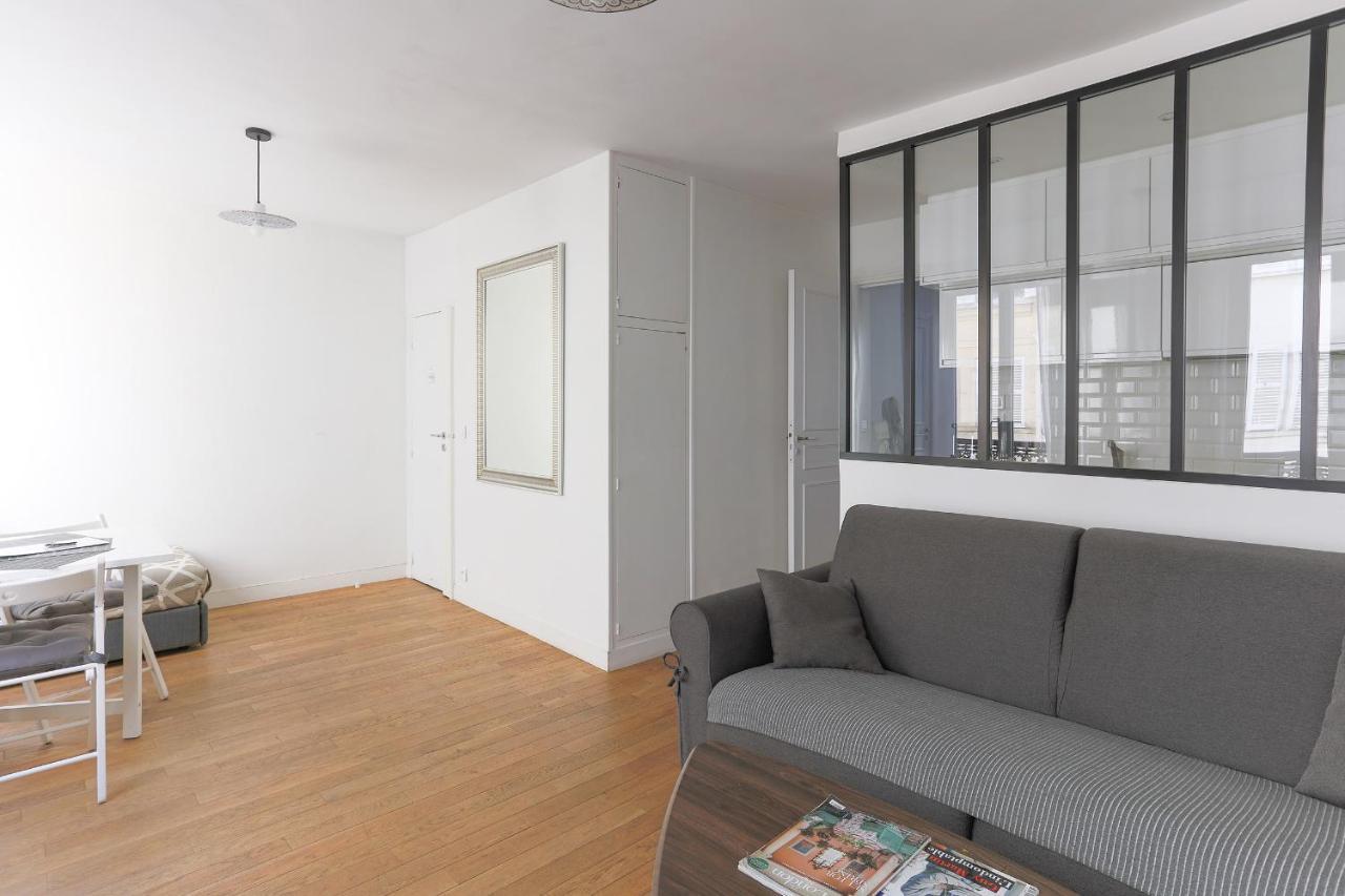 Eiffel Tower Royal Apartment パリ エクステリア 写真