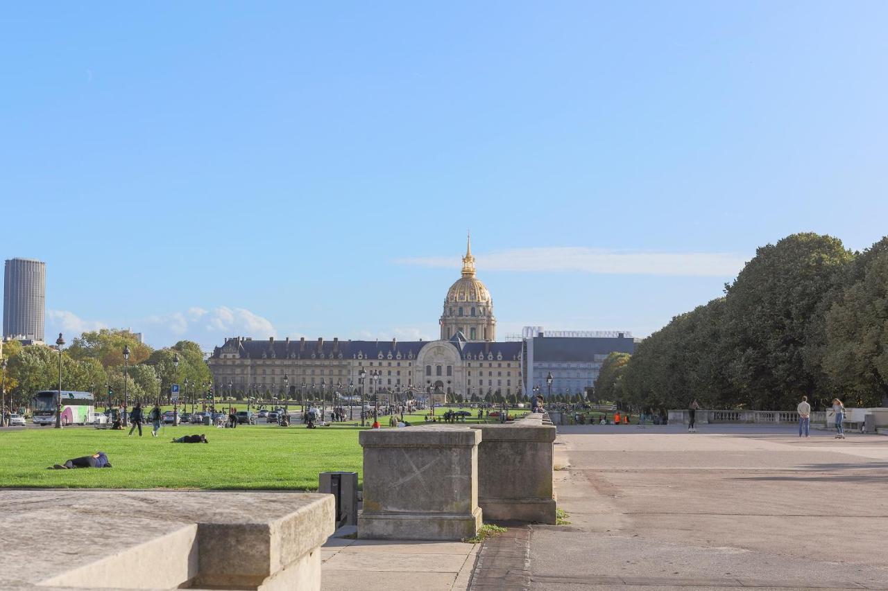 Eiffel Tower Royal Apartment パリ エクステリア 写真